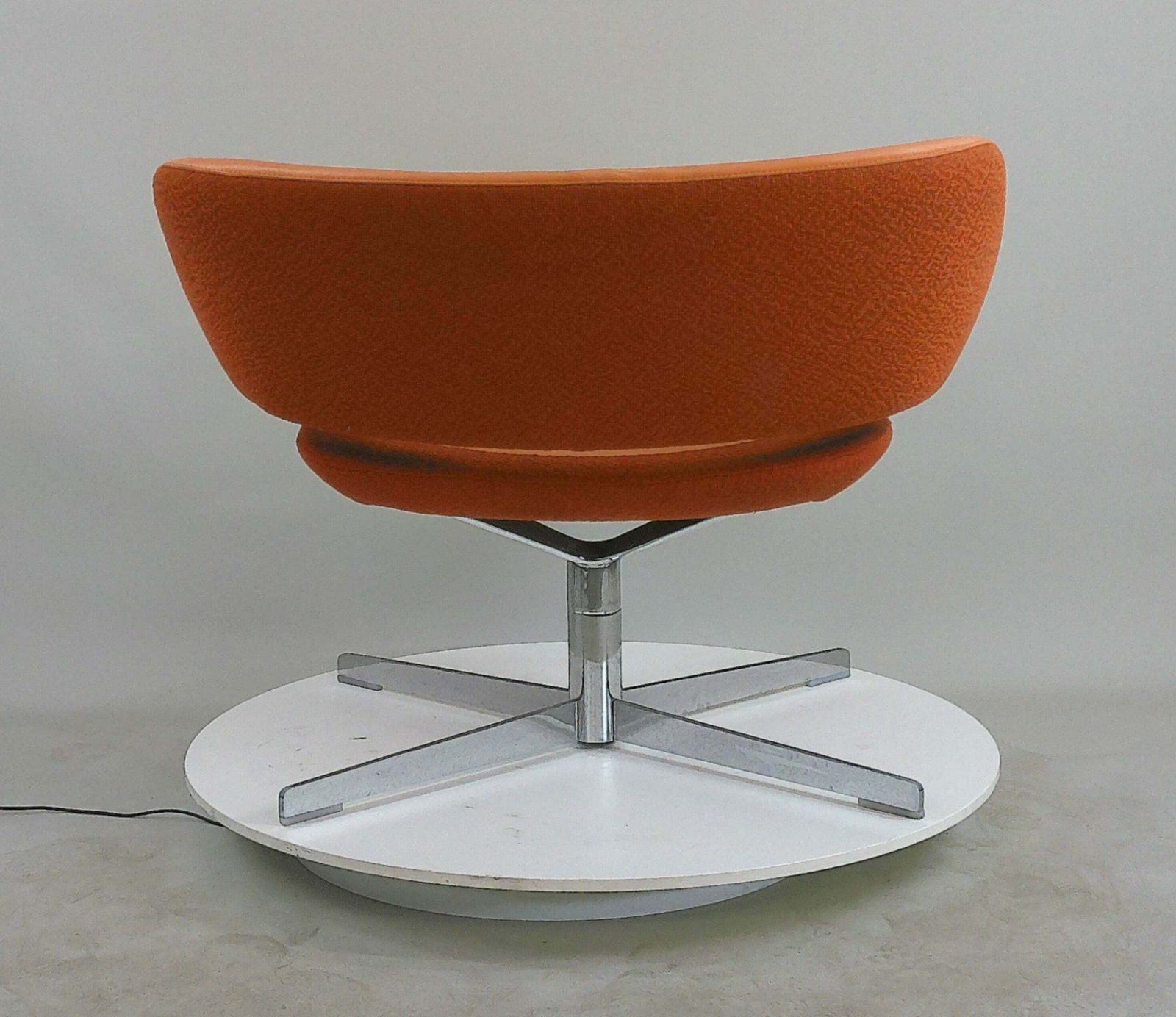 Hitch Mylius: Hm 85 Lounge Chair   Refurbished photo for sale