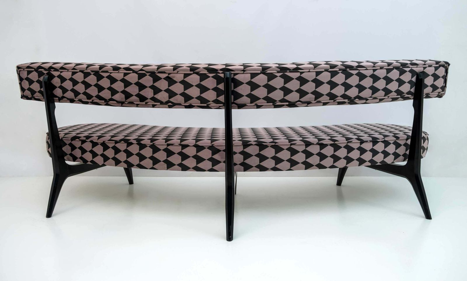 20835.0 Vladimir Kagan Mid Century Modern Curved Sofa photo