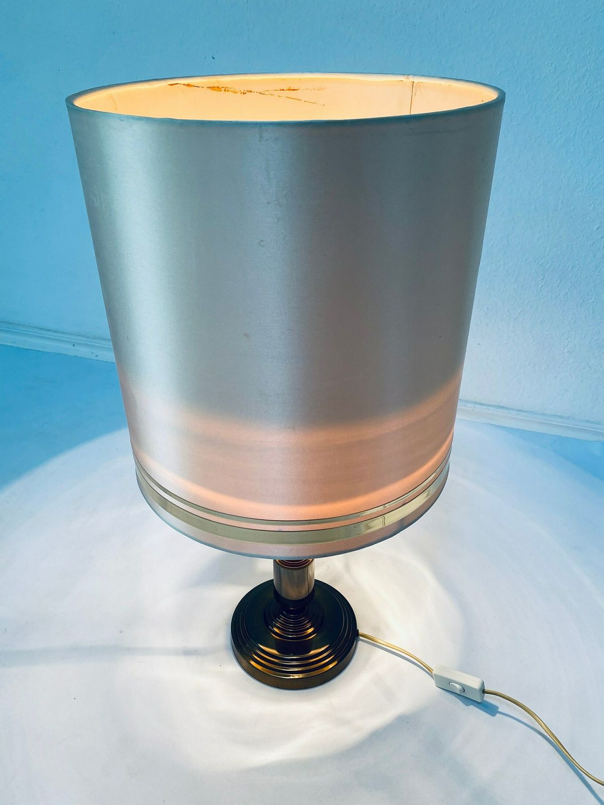 Classic Table Lamp Silk Creme & White Luxury / Italian Vintage Mid Century photo 177.0