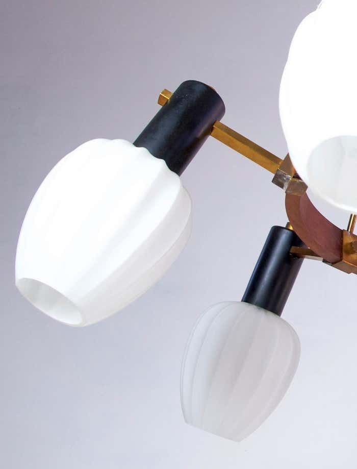 Midcentury Italian Opaline Glass Chandelier photo vinterior