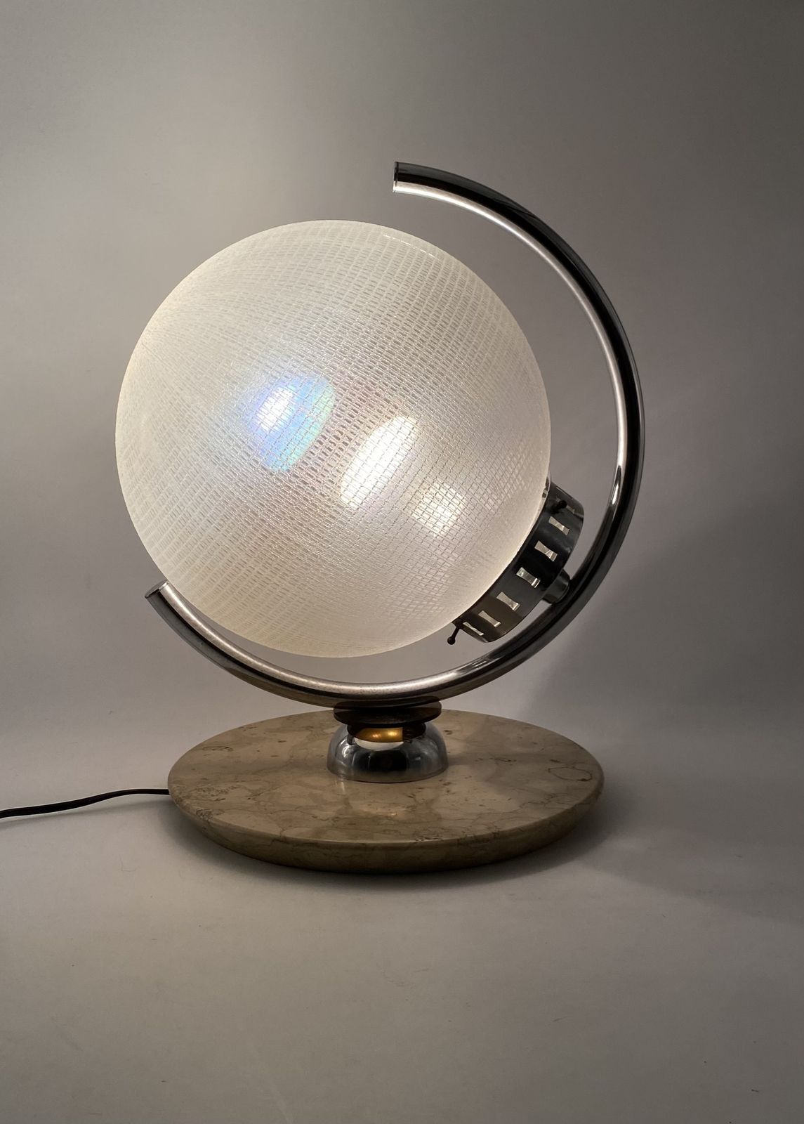 Murano Glass Spherical Table Lamp, Mazzega Italy 1970s photo vinterior
