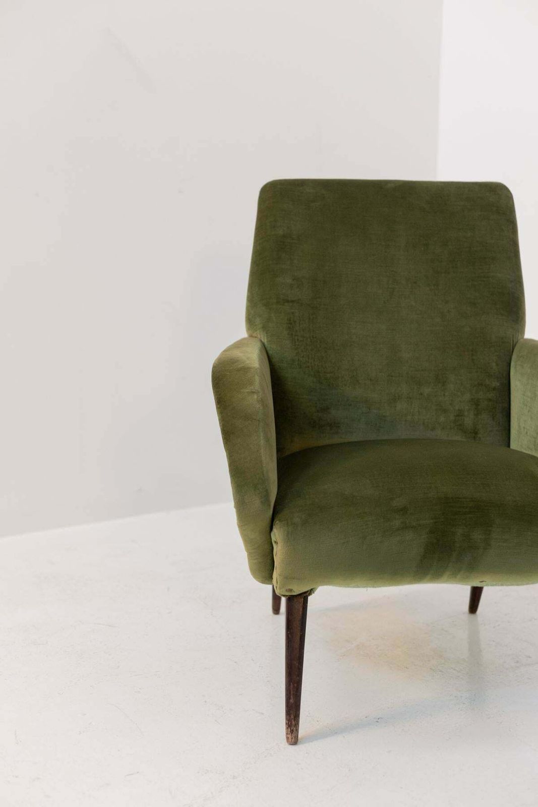 Italian Armchairs In Green Velvet And Wood photo 2605.0