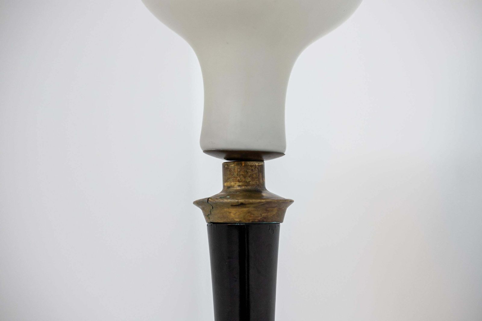photo buy Large Italian Table Lamp In Opal Glass And Wood And Brass