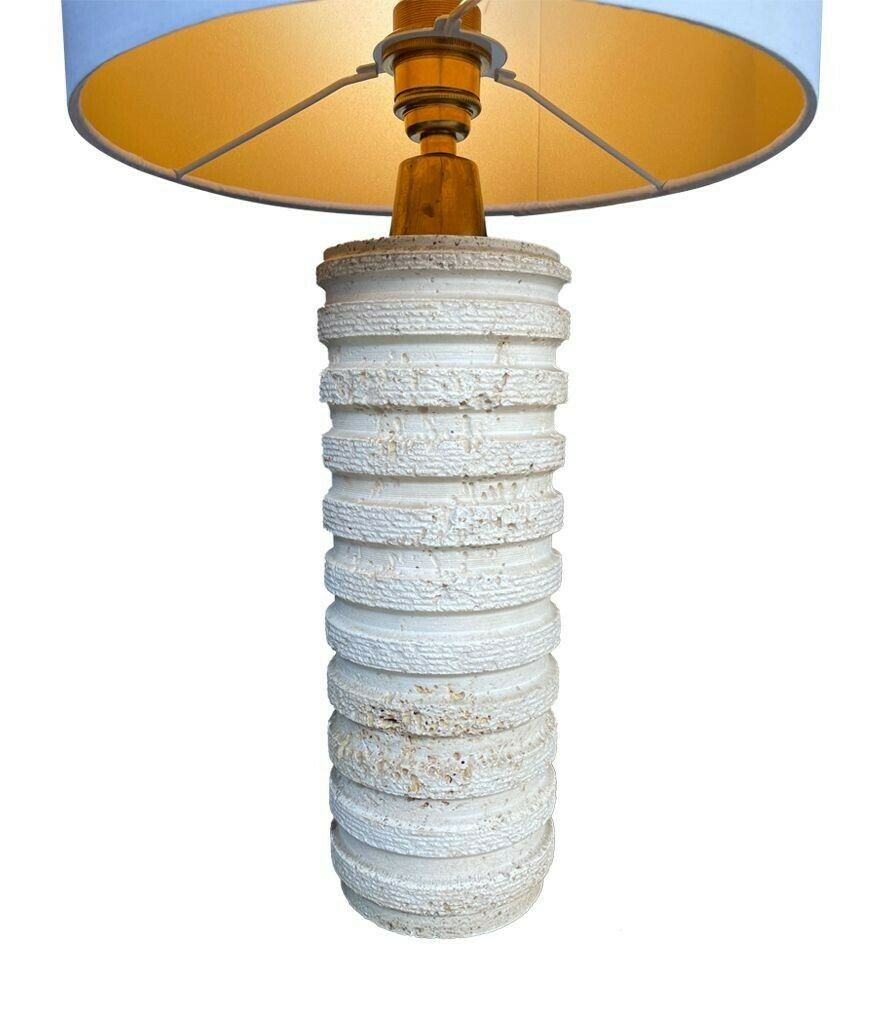 A Large Italian 1970s Travertine Lamp By Fratelli Mannelli With Brass Fittings photo Lighting
