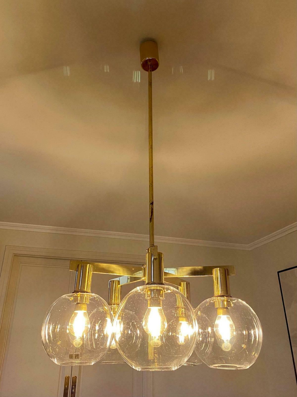 4795.0 Hans Agne Jakobsson Brass Chandelier With Five Globes photo
