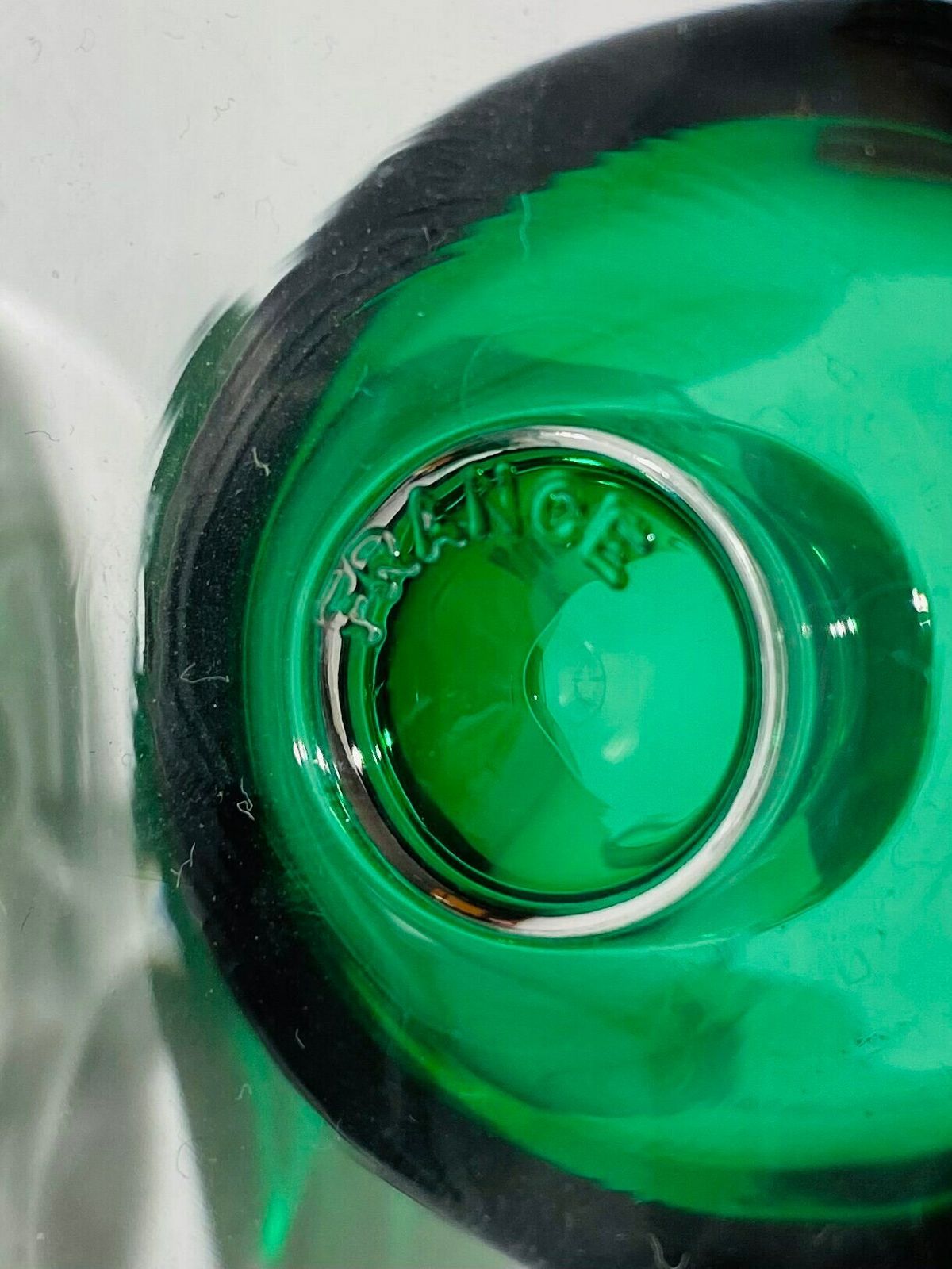 photo furniture Eight 7up Green Vintage Drinking Glasses / Made In France / Vintage Decor 70s