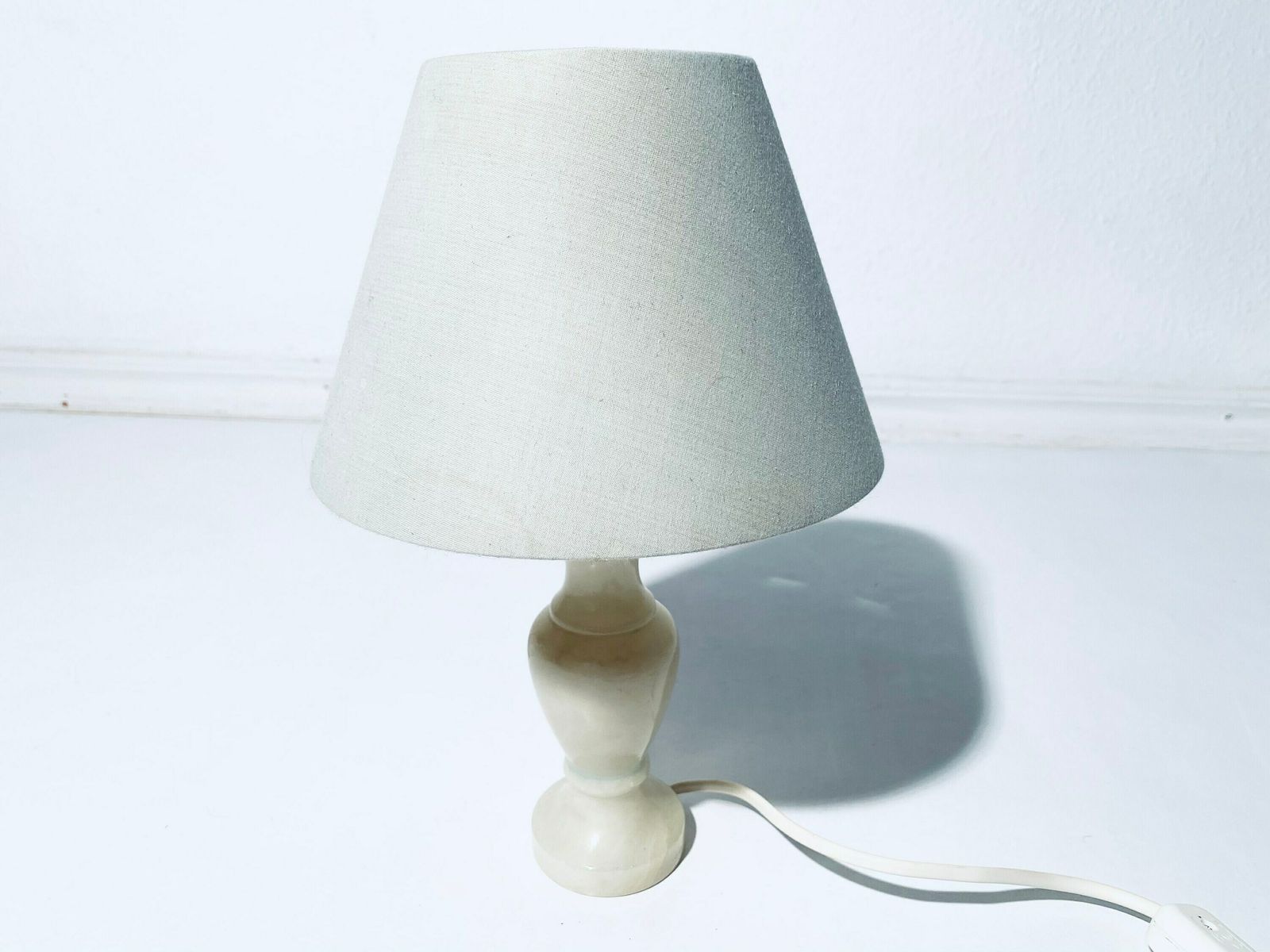 Classic Light Green Table Lamp England / 60s Vintage Decor