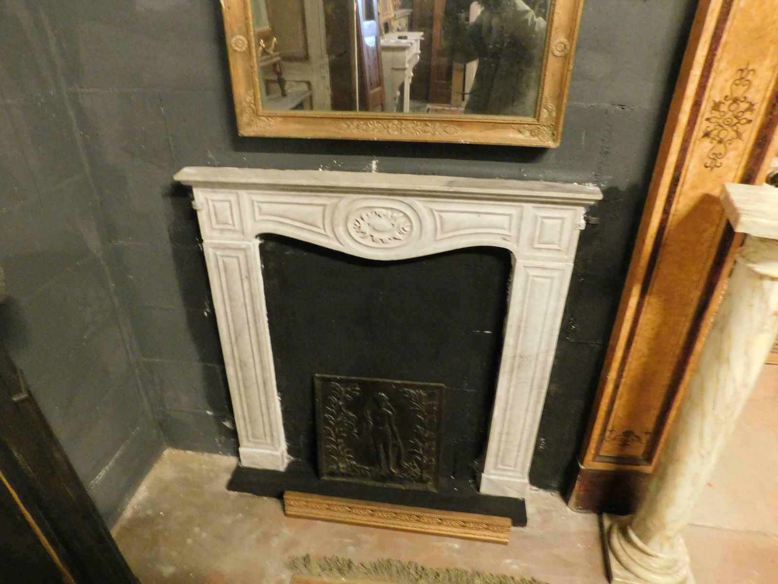 photo furniture Fireplace Mantle Thin Frame, Carved In White Carrara Marble, Italy