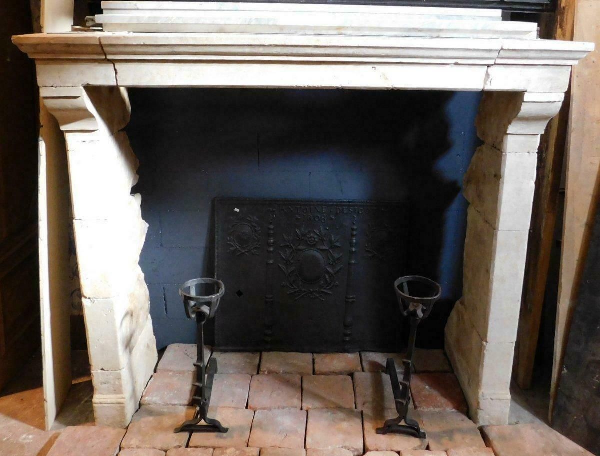 Ancient Fireplace Mantle In Trani Stone, From Italy In The 19th Century photo vinterior