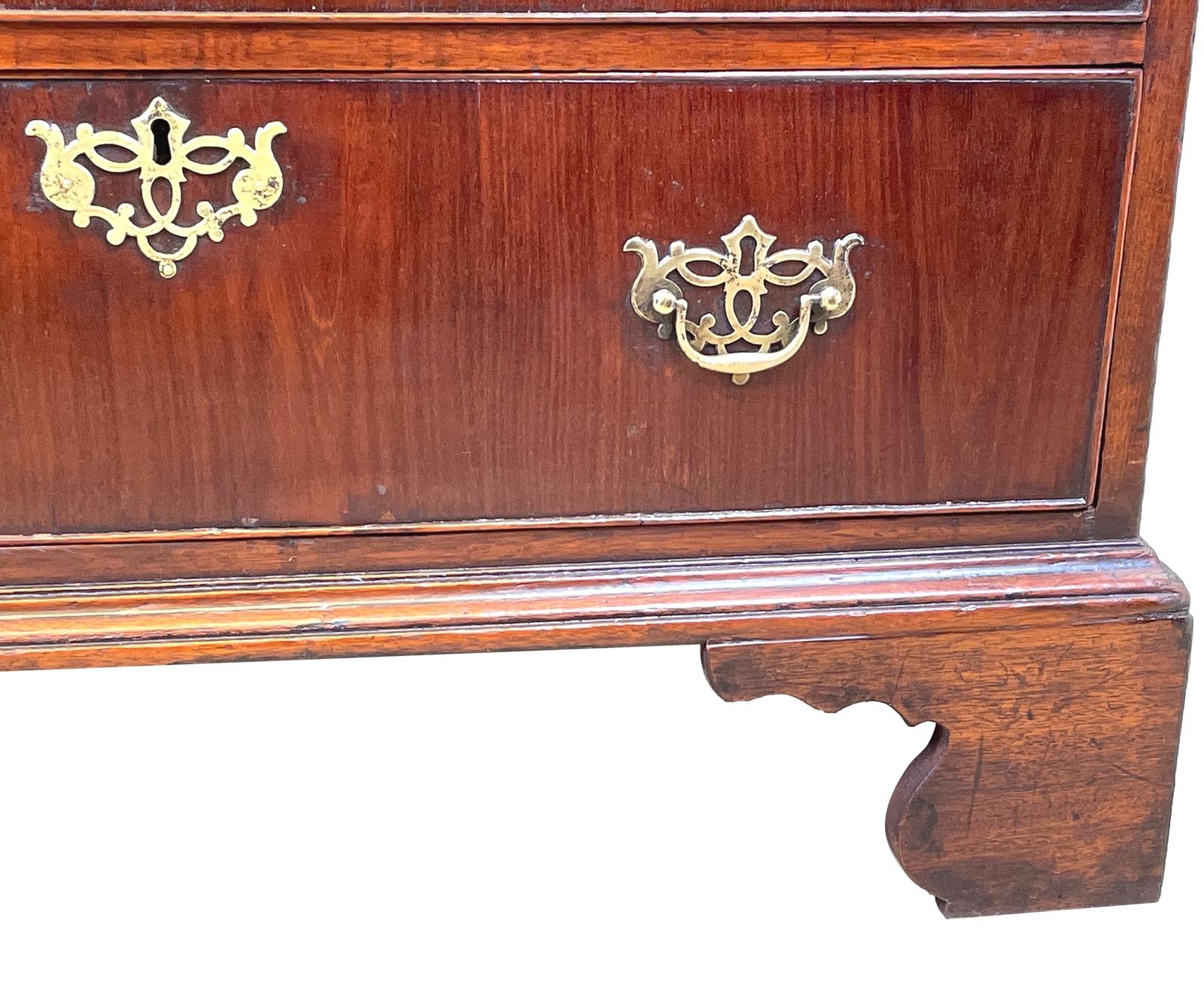 18th Century Walnut Chest Of Drawers (England, Circa 1750) photo vinterior