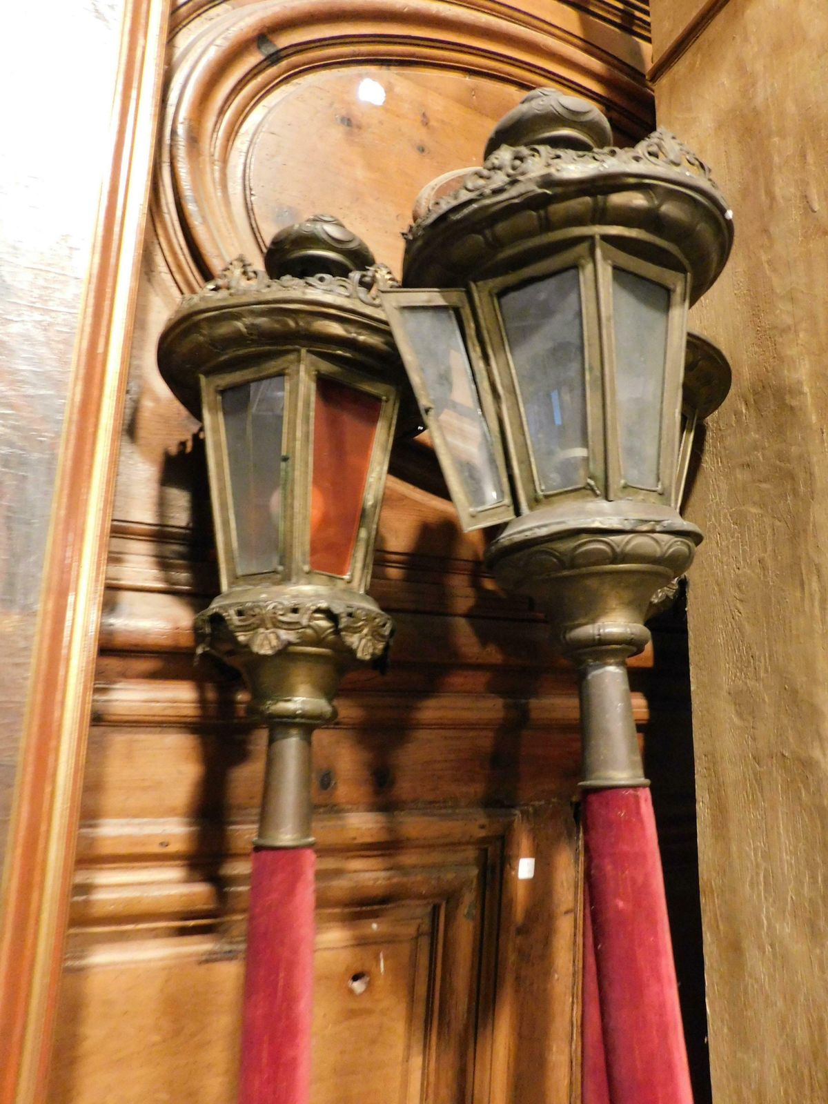 N.3 Brass Lanterns With Glasses And Wooden Sticks, Early 1900s Italy photo furniture