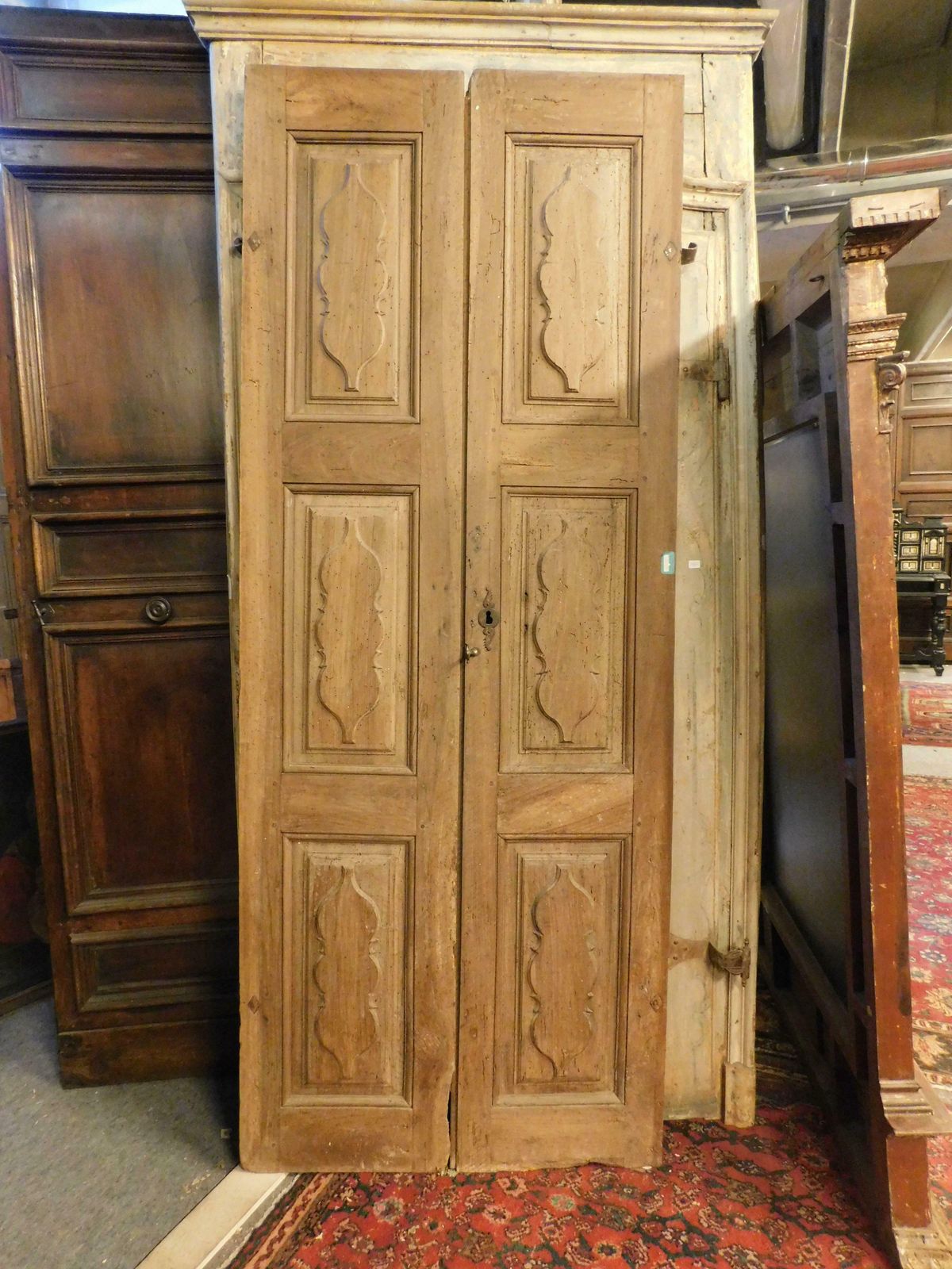 Double Wing Door, Carved In Walnut, 18th Century, Italy photo furniture