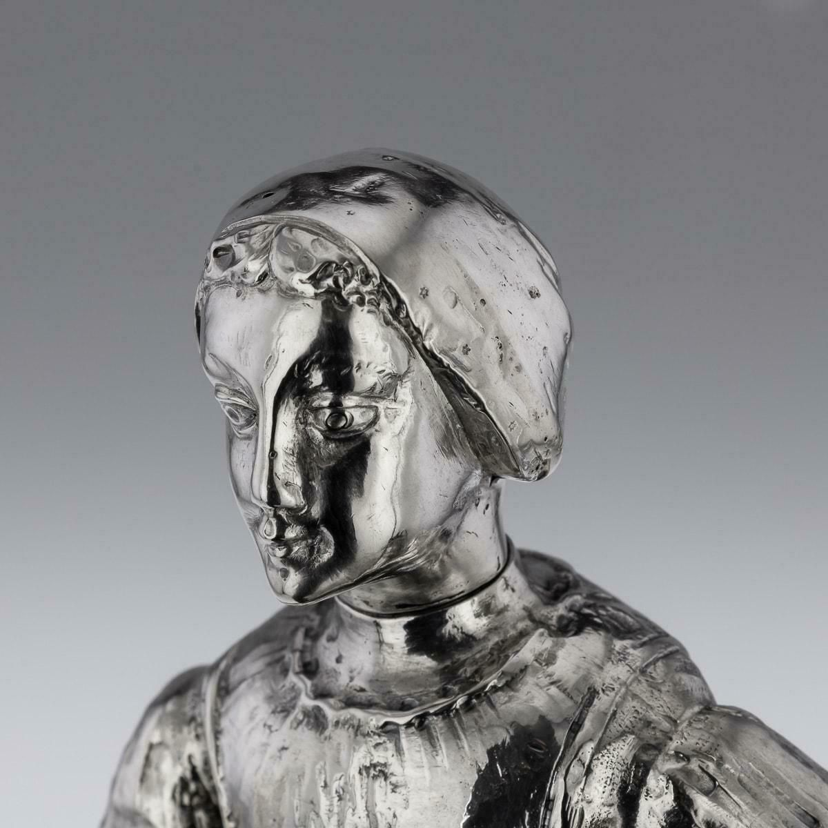 1995.0 19th Century German Solid Silver Figure Of A Fruit Seller, C.1880 photo