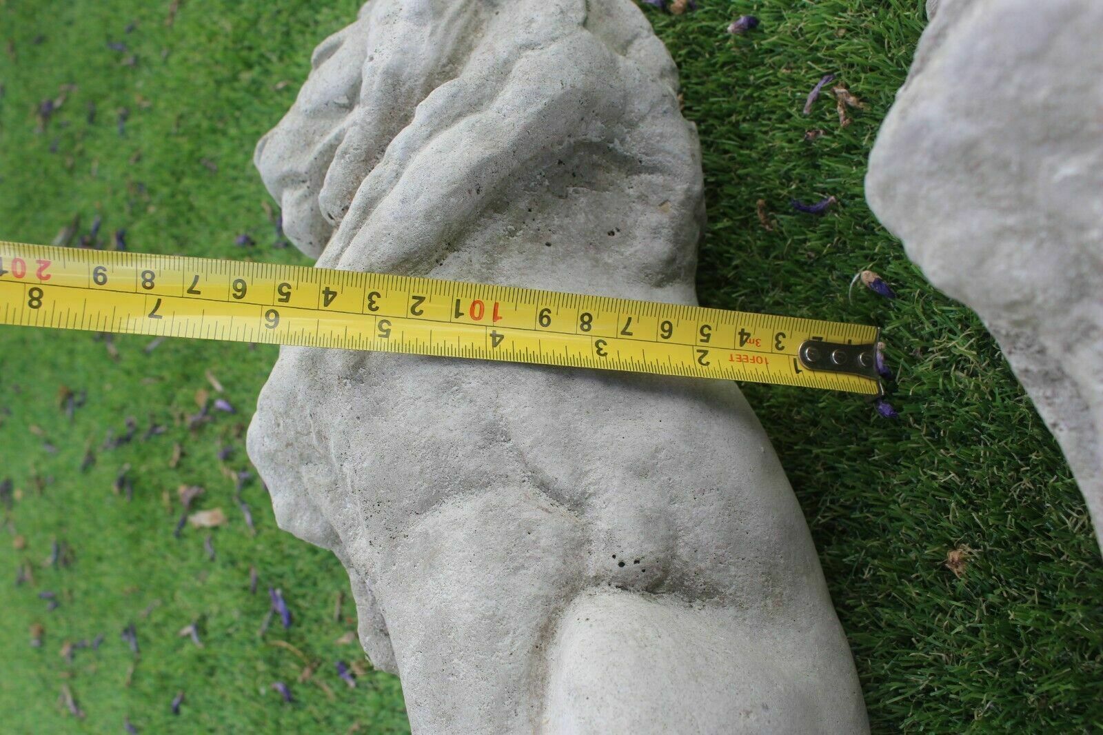 photo for sale Pair Of Stone Lions Ornaments   Gardens Interio