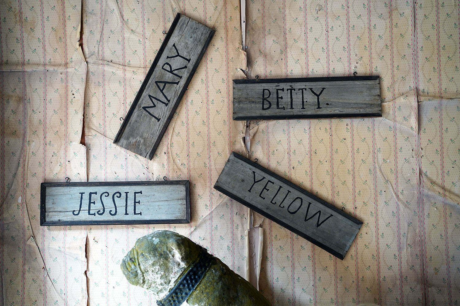 A Group Of Four Early 20thc Painted Pine American Stable Signs photo for sale