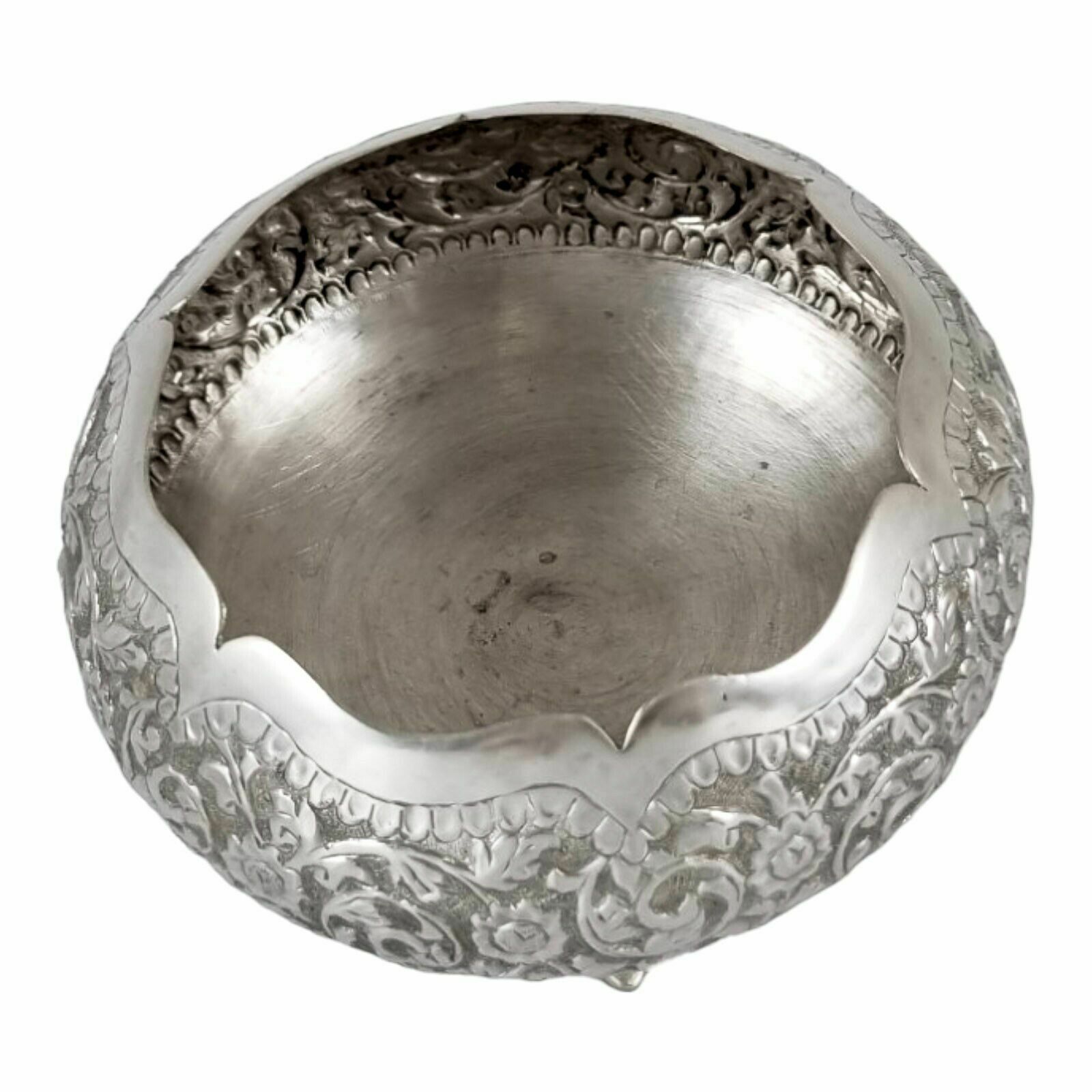 Indian Kutch Sterling Silver Tri Foot Round Sugar Bowl Embossed Flowers, Foliage photo vintage