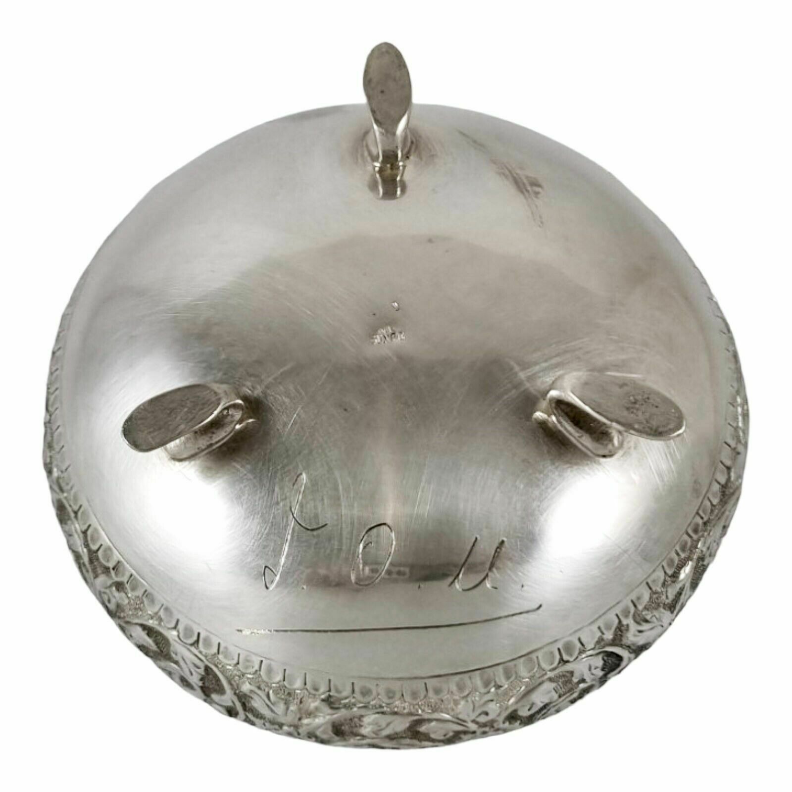 photo furniture Indian Kutch Sterling Silver Tri Foot Round Sugar Bowl Embossed Flowers, Foliage