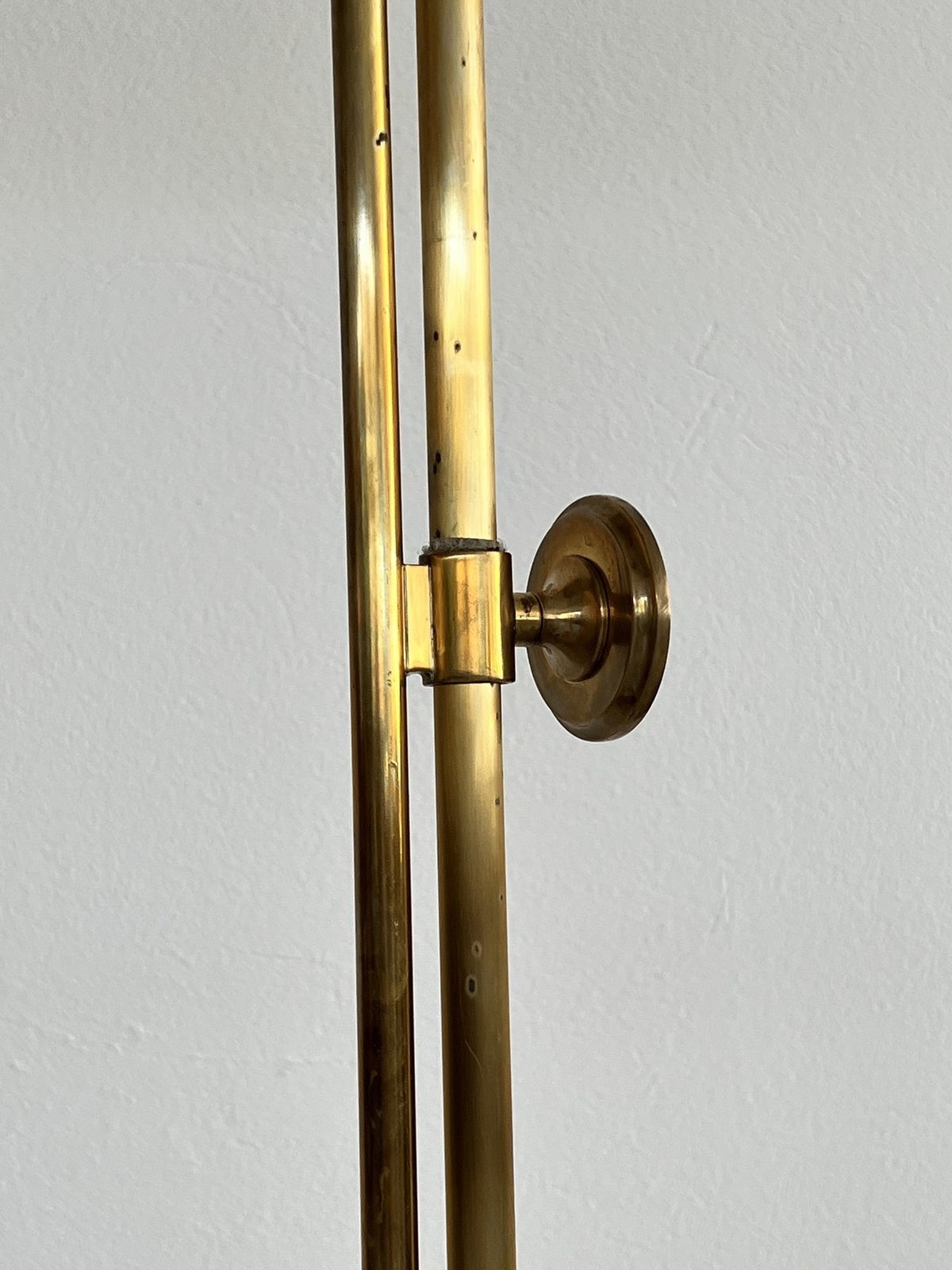 photo buy Florian Schulz Mid Century Adjustable Floor Lamp In Full Brass, 1970s