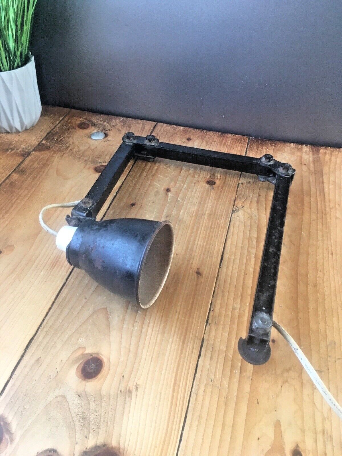 Genuine 50's Factory Memlite Anglepoise Industrial Desk Wall Light Lamp Maclamp photo Lighting
