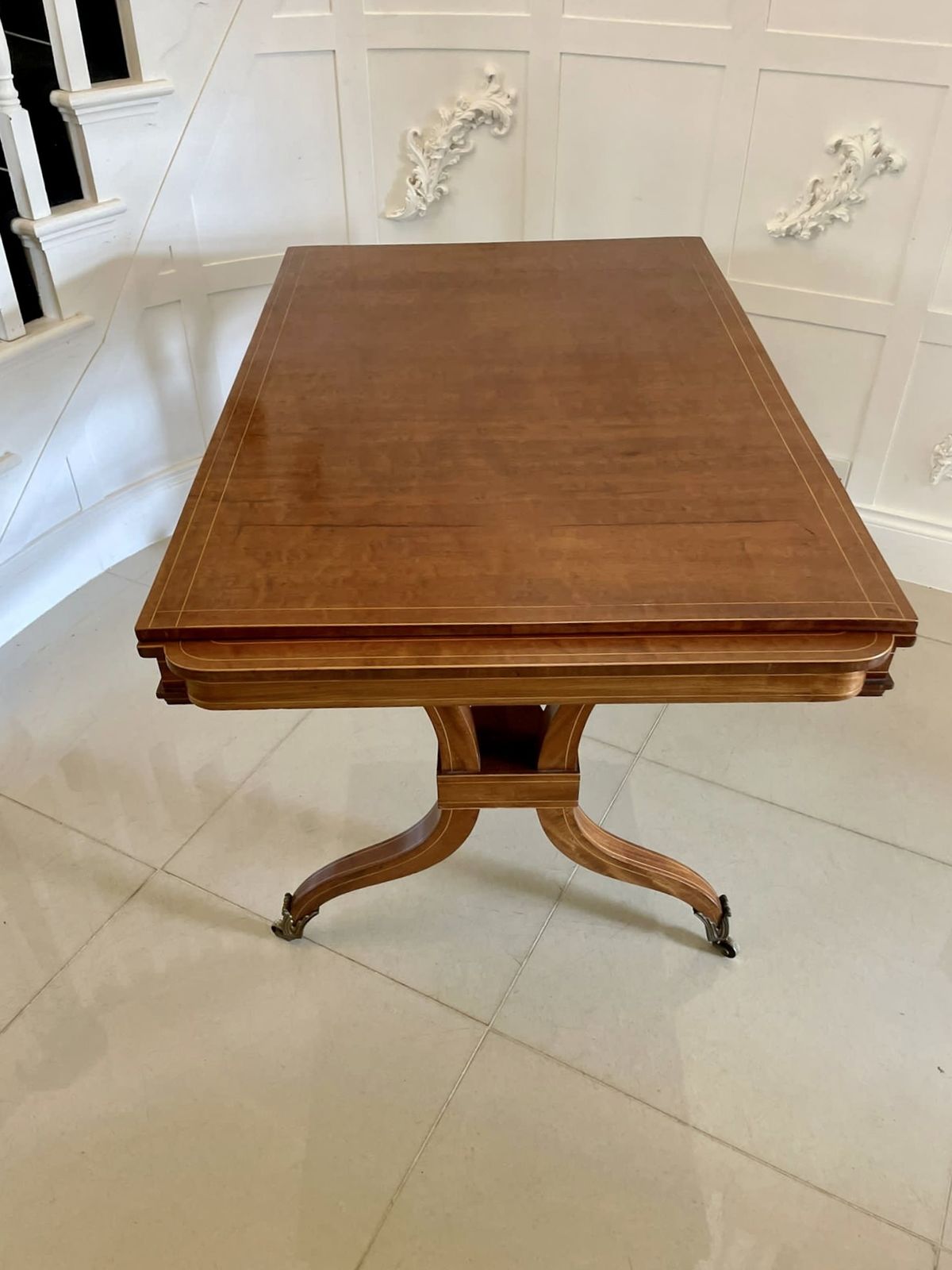 Unusual Antique 19th Century Quality Mahogany And Satinwood Inlaid Freestanding Dining Table photo vintage