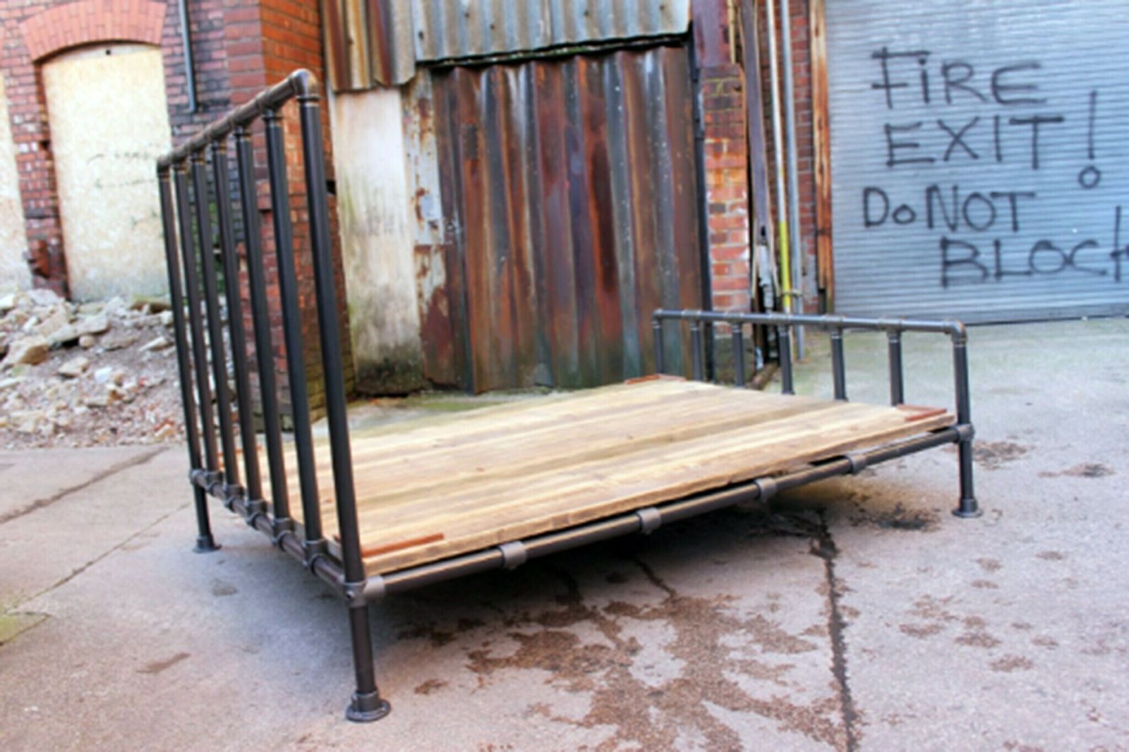 Justin Chunky Dark Steel Pipe And Industrial Scaffolding Fittings Kingsize Bed Frame   Bespoke Industrial Furniture photo 2995.0