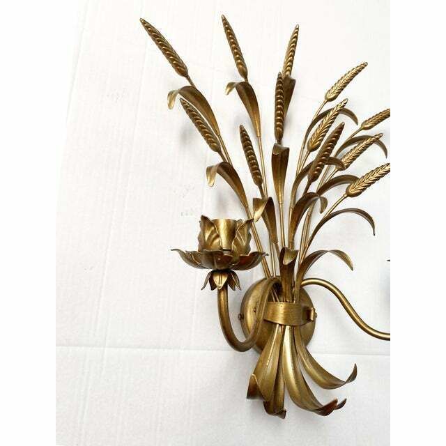 Contemporary Gold Florentine Wrought Iron Ears Wall Lamp photo 1488.0