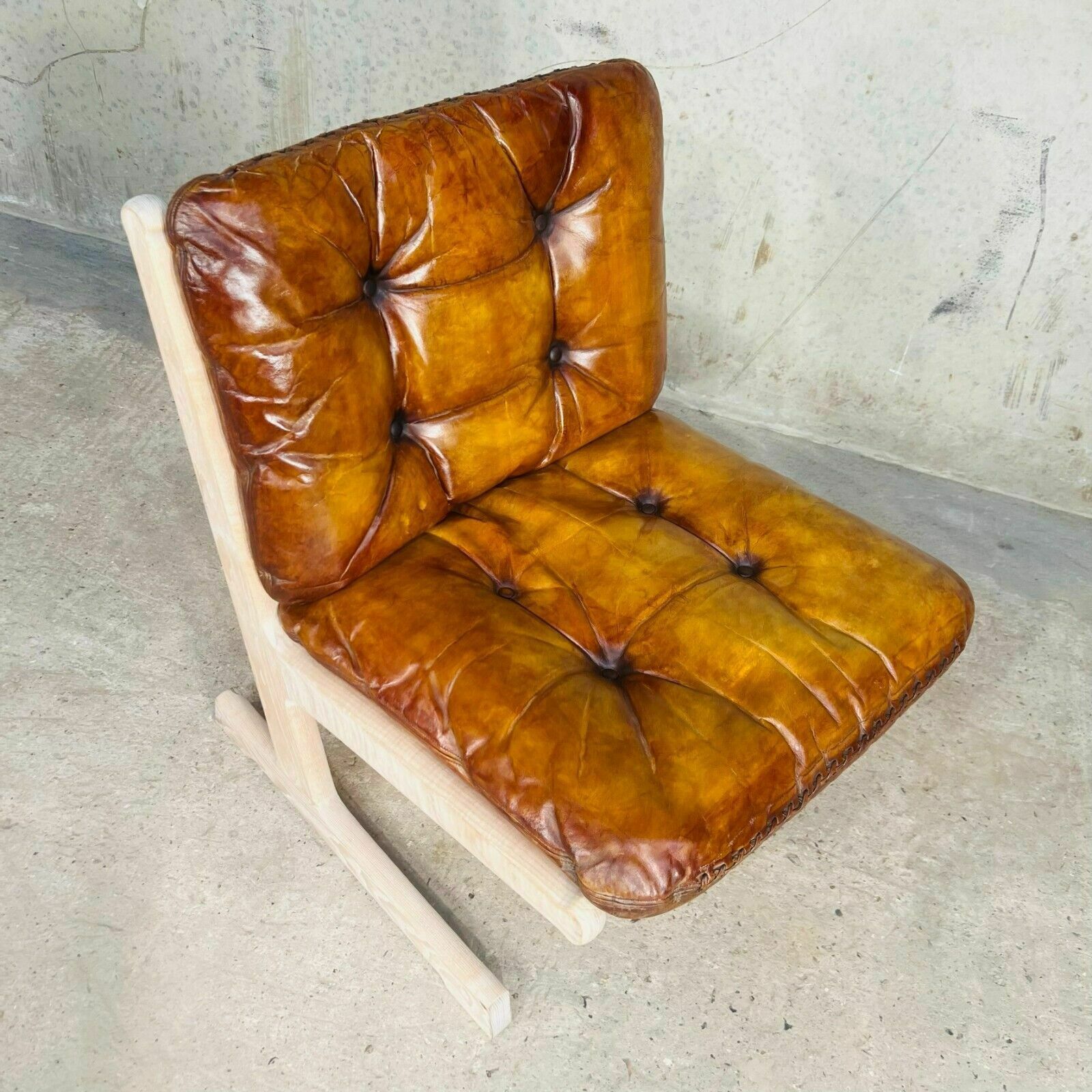 Furniture Super Stylish Danish Vintage Cado Lounge Chair Light Beech And Tan Leather photo