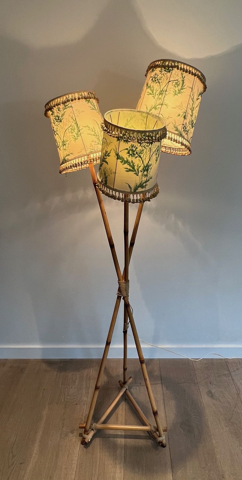 photo buy Floor Lamp In Bamboo And Rope, 1970s