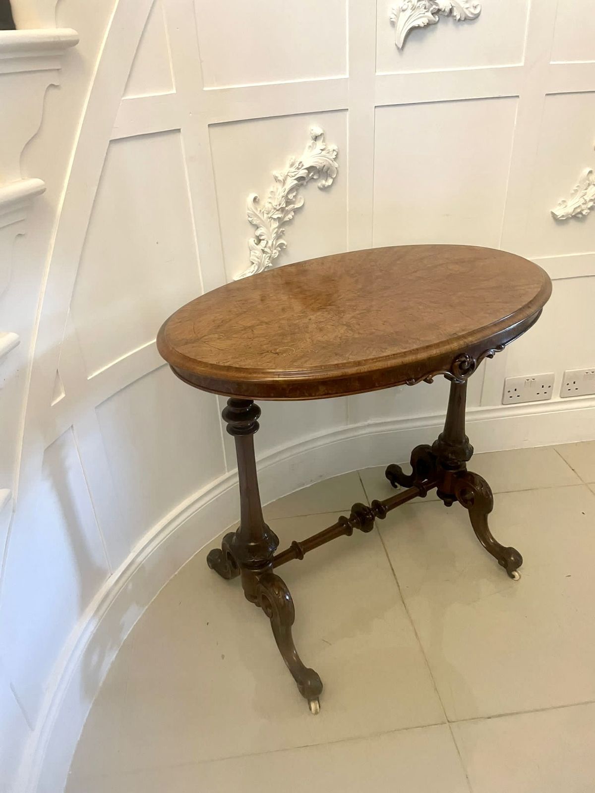 Superb Quality Antique 19th Century Inlaid Burr Walnut Lamp Table