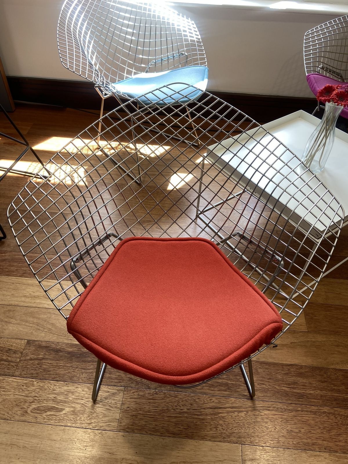 Diamond Bertoia Chair   4 Chairs Available £750 Each photo for sale