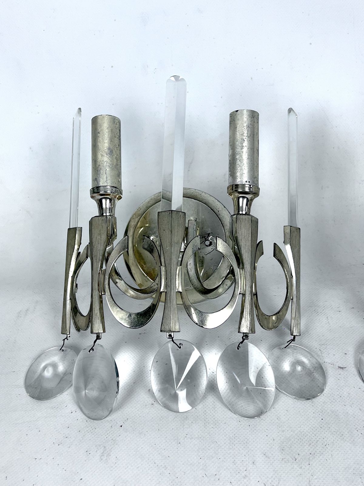 Mid Century Nicheled Brass And Glass Sconces By Sciolari. Labeled. Italy 1960s photo vinterior