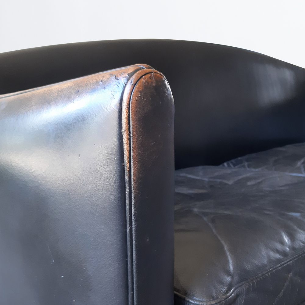Illum Wikkelsø V12 Sofa photo buy