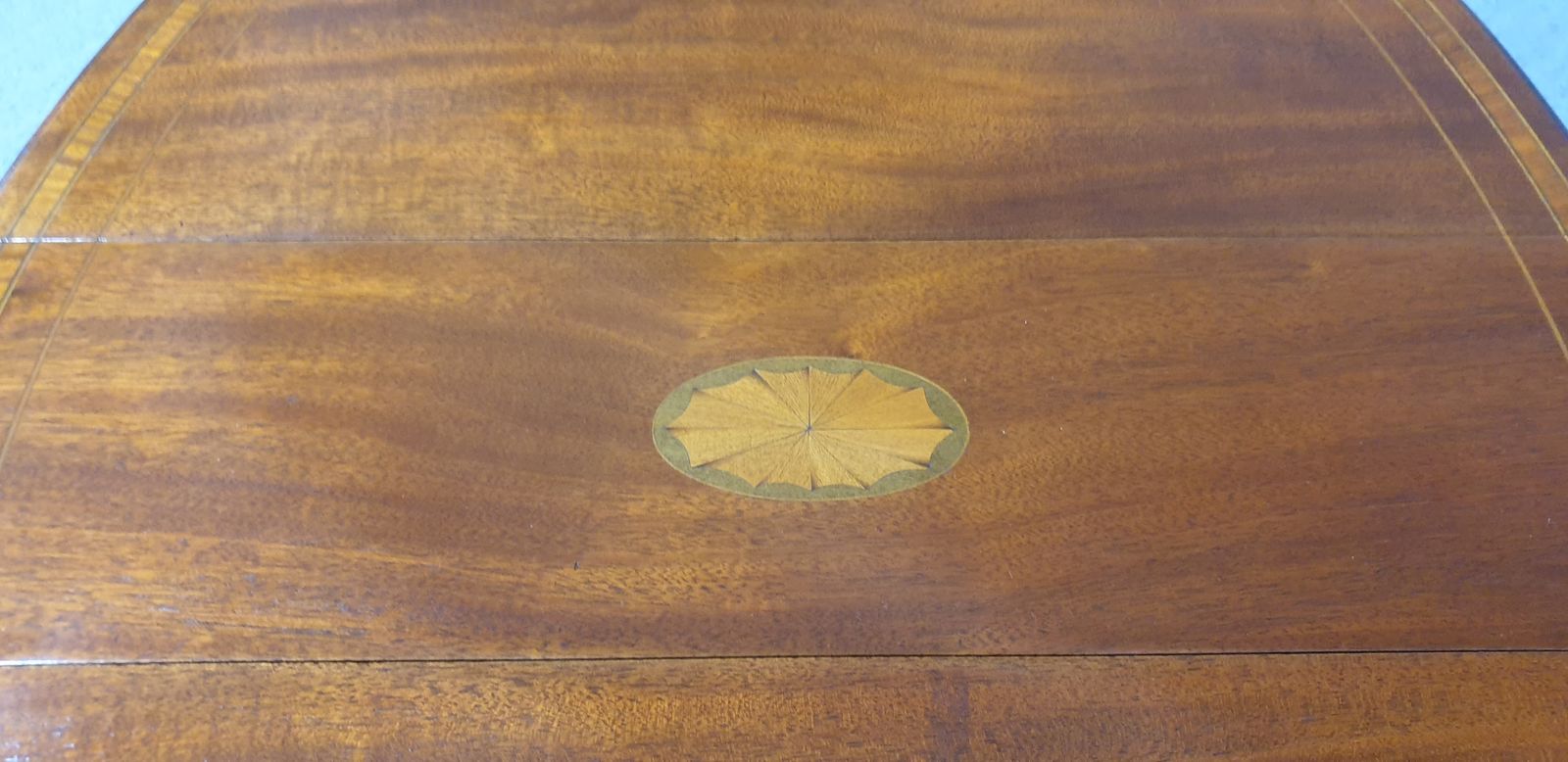 Fine Mahogany Inlaid Baby Sutherland Table photo Furniture