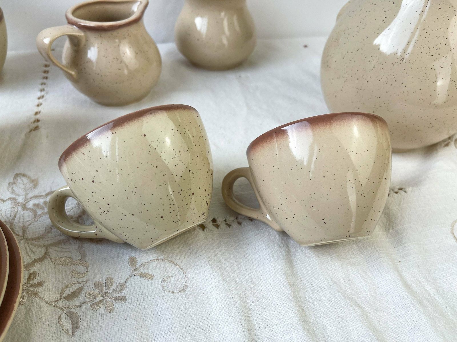Coffee Service In Speckled Sandstone Tulowice Style Mid Century Xxth   Beige Speckled Sandstone Cups   Vintage Tableware   Poland Tableware photo 96.0