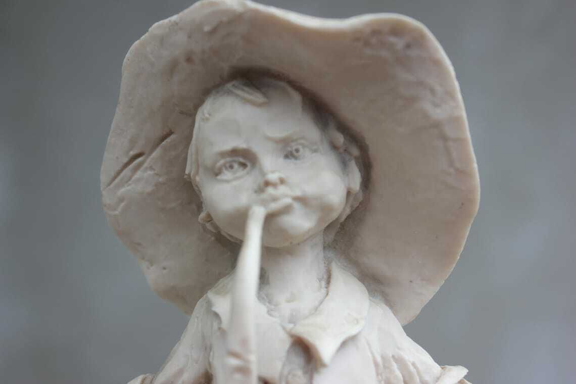 Capodimonte Figurine Boy With Pipe By G. Armani Rare Collectible Statue Love Tales Christmas Gift photo buy