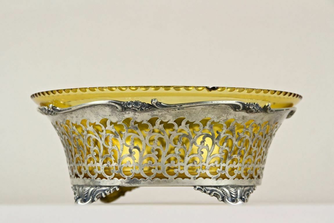 20th Century Art Nouveau Silver Basket With Ambercolored Glass Bowl, At Ca. 1900 photo vinterior