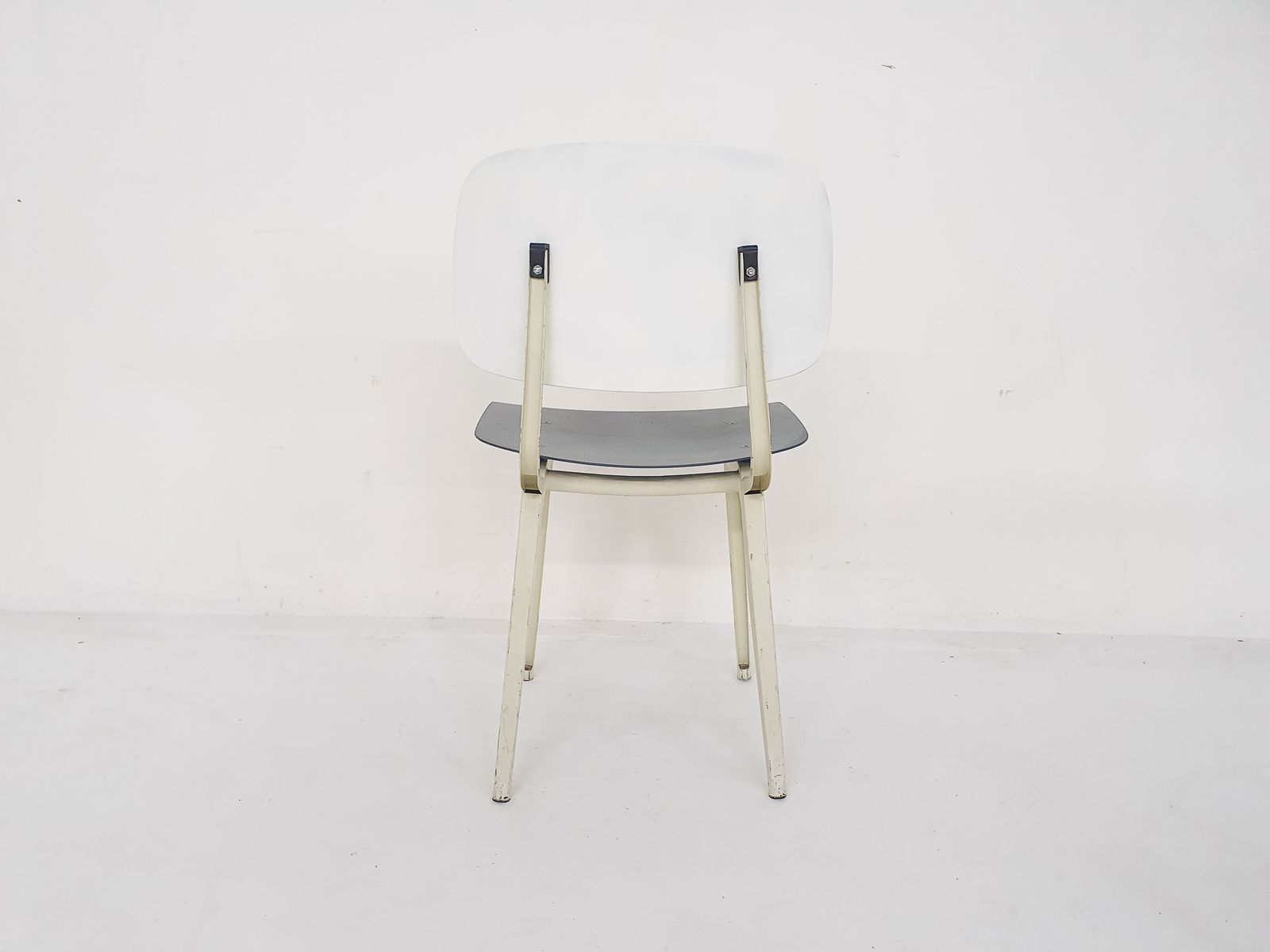 Friso Kramer For Ahrend De Cirkel "Revolt" Dining Chair, The Netherlands 1950's photo 632.4