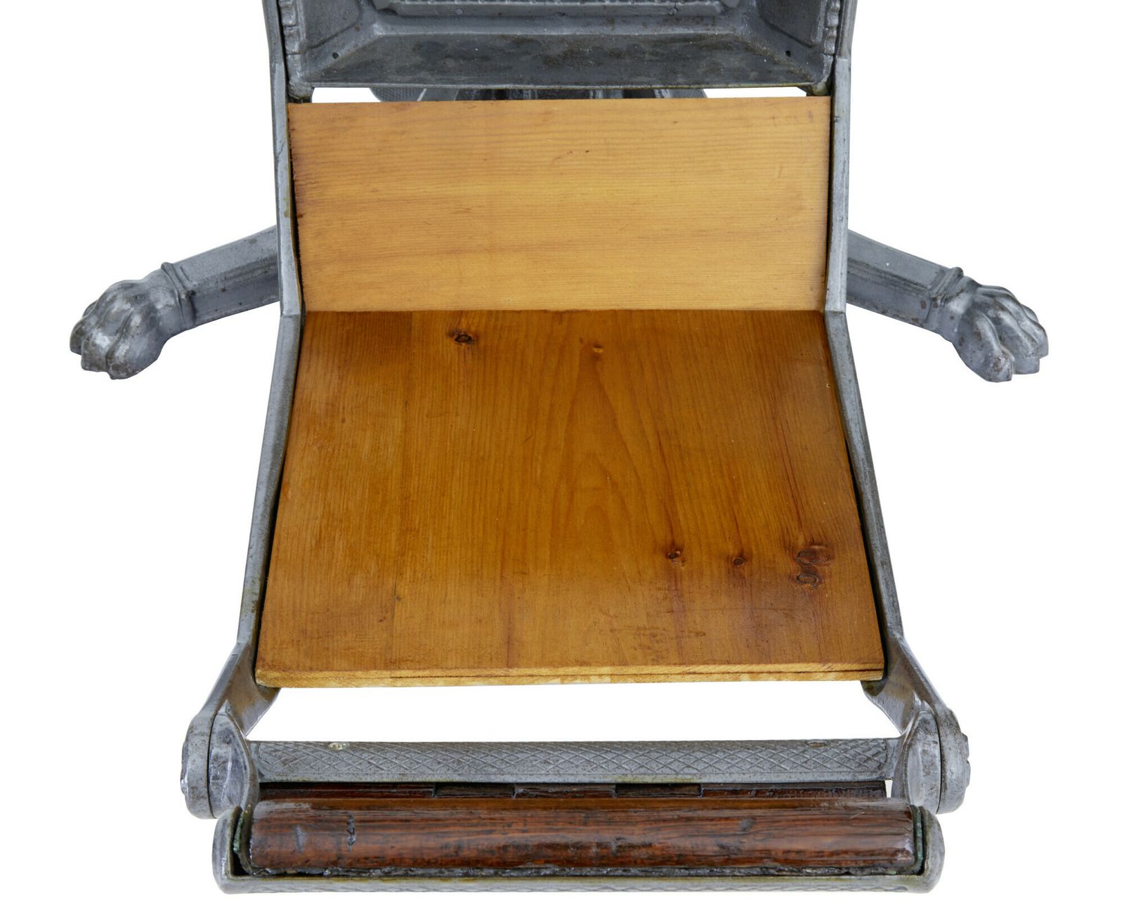 19th Century American Decorative Cast Iron Dentist Chair photo 7145.0