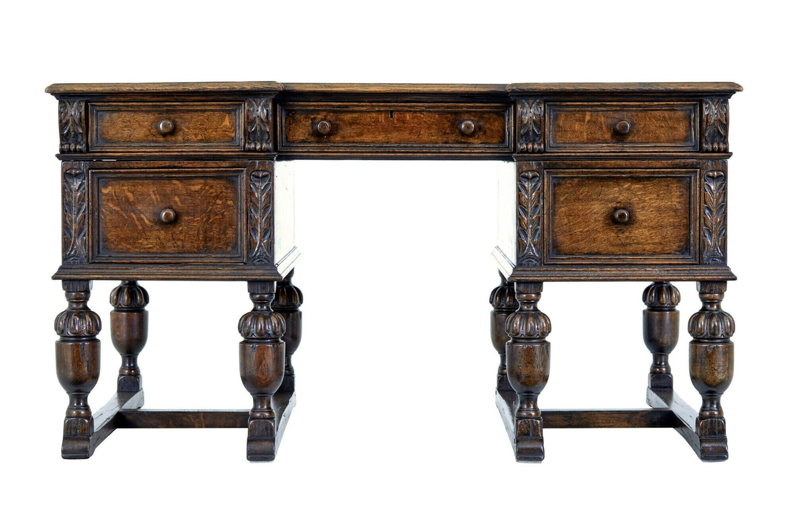 Victorian Late 19th Century Carved Oak Pedestal Desk photo vinterior