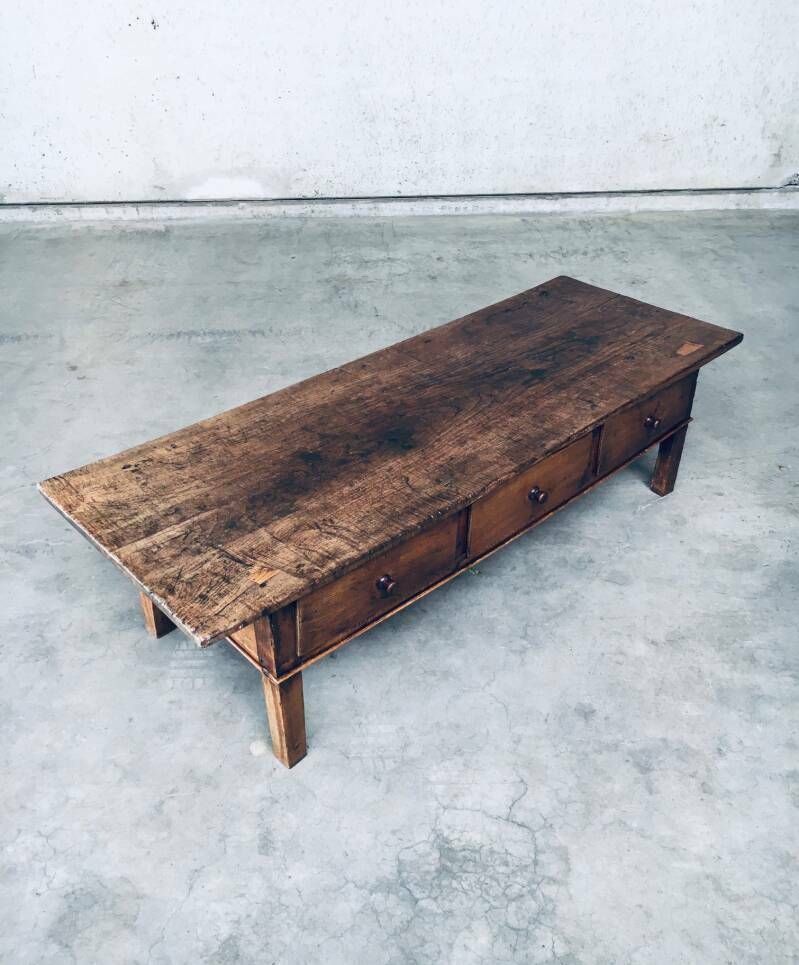 3600.0 Antique Folk Art Spanish Low Console Or Coffee Table photo