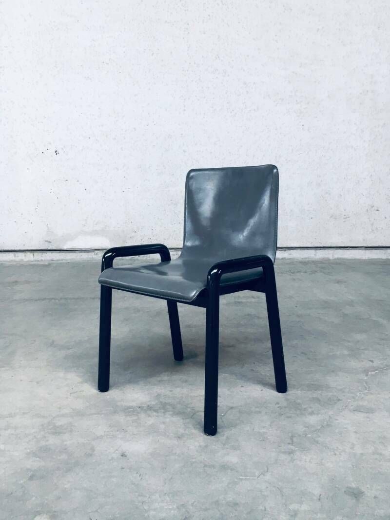 photo vintage Postmodern Design Leren Eetkamerstoelen, Italië, Jaren 1980