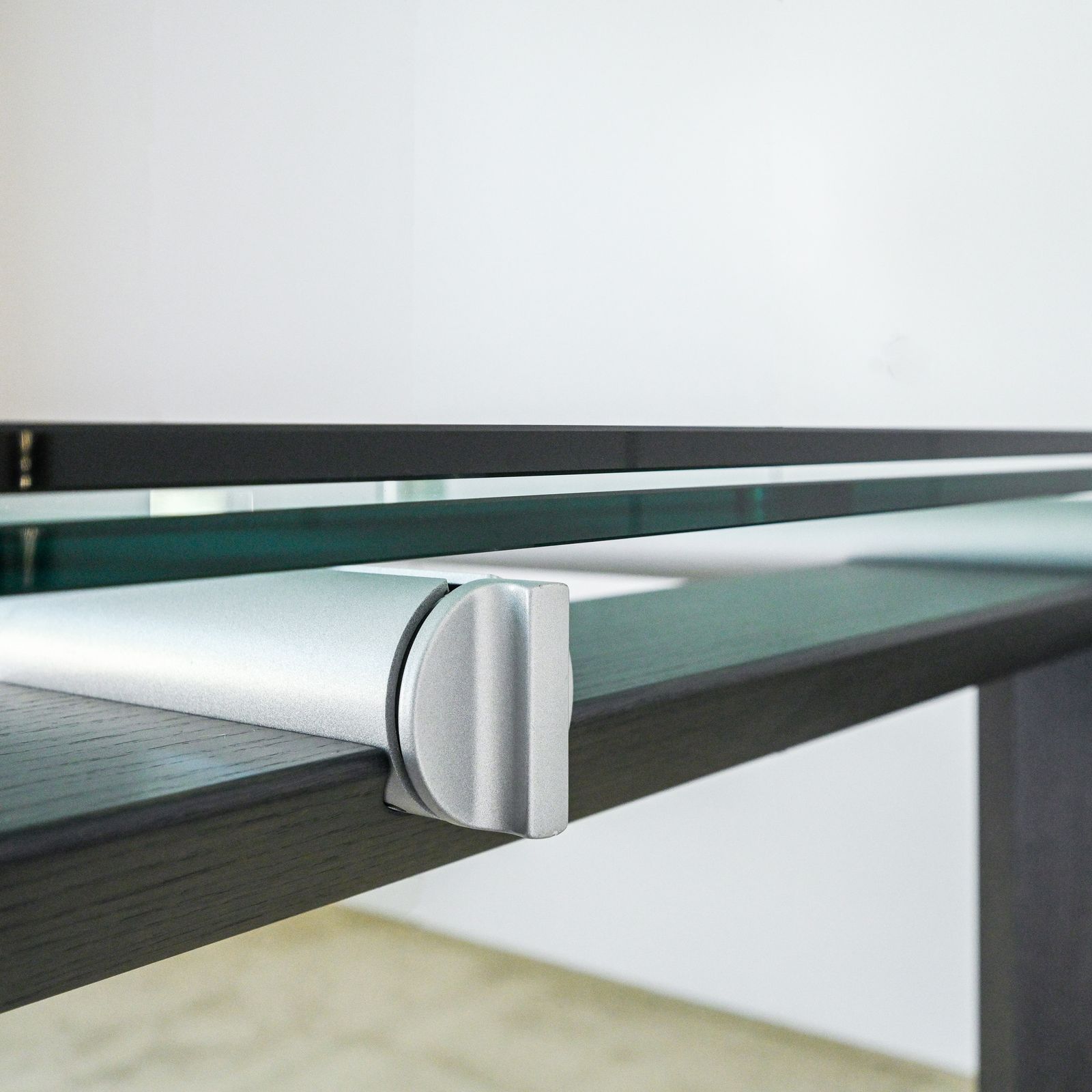 Extendable Dining Table Stilt ( 200 250 300 Cm ) In Glass , Iron And Wood Produced By Desalto Italy photo for sale