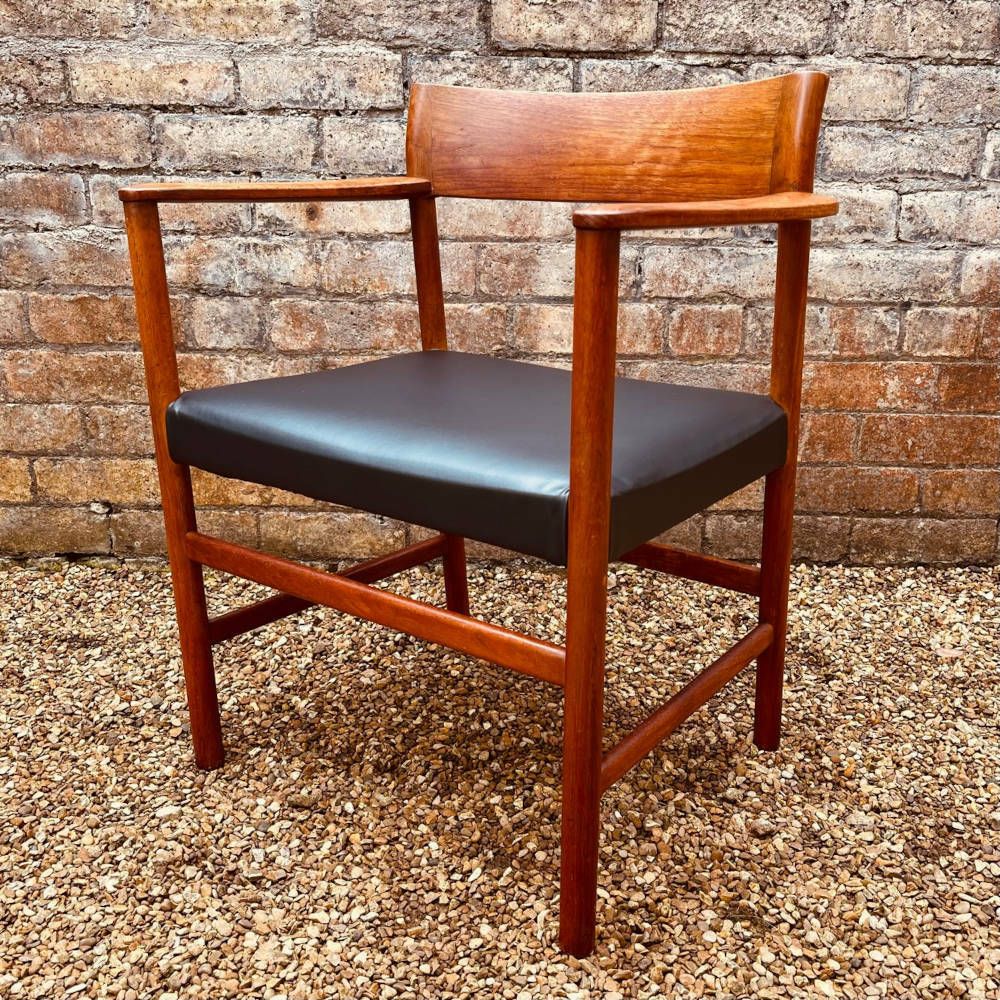 Rare Set Of Six 'Model 9' & Two 'Model 10' Dining Chairs By Arne Halvorsen For L. Jacobsen Møbelsnekkeri photo furniture
