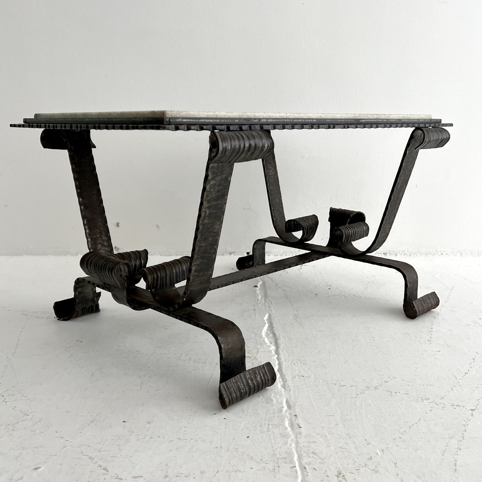 photo vinterior 1940s Steel And Marble French Coffee Table