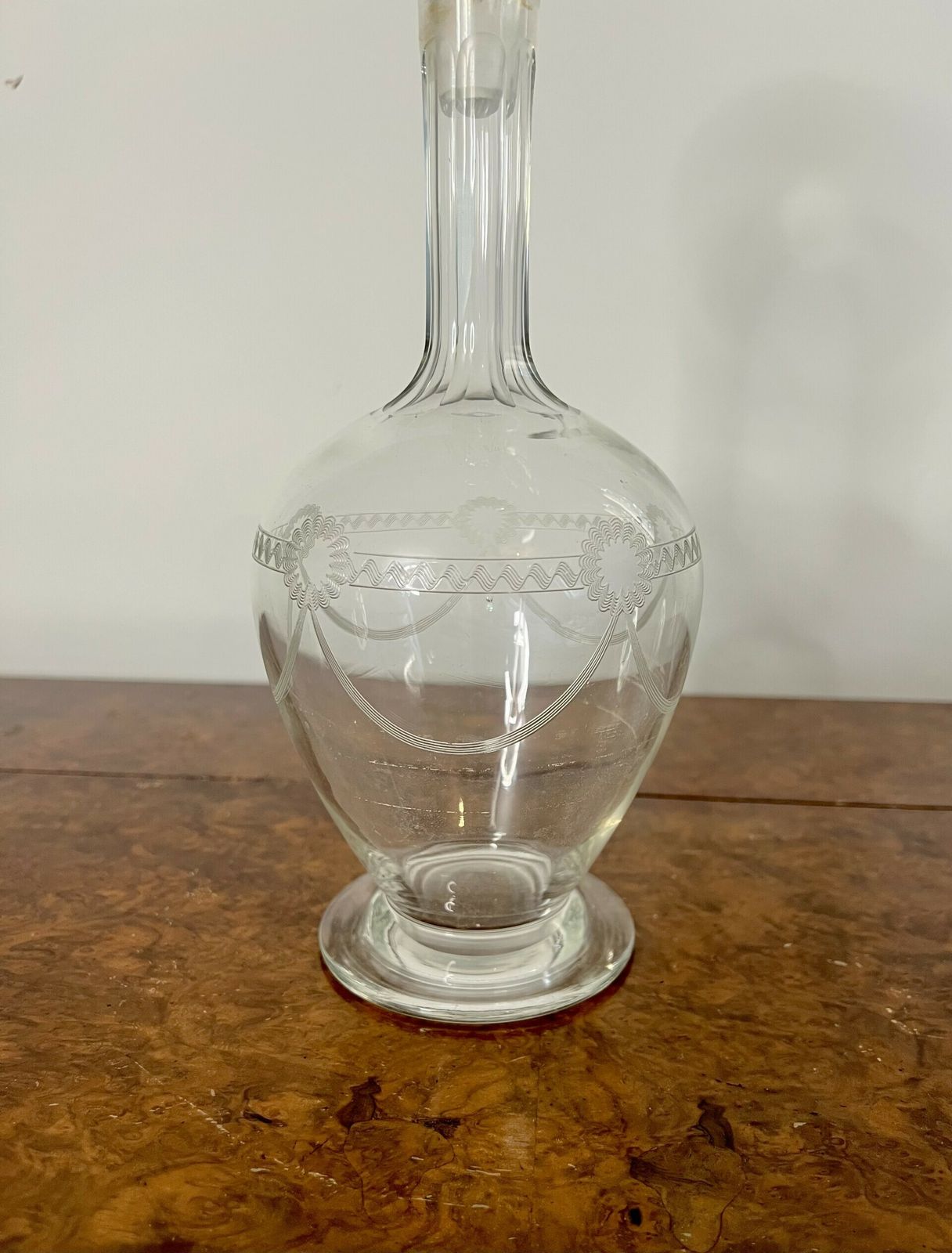Fine Quality Victorian Glass Decanter photo Home Decor