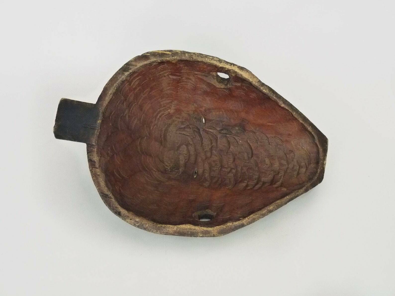 Masque Fang en bois ancien, art tribal africain du Gabon photo vintage