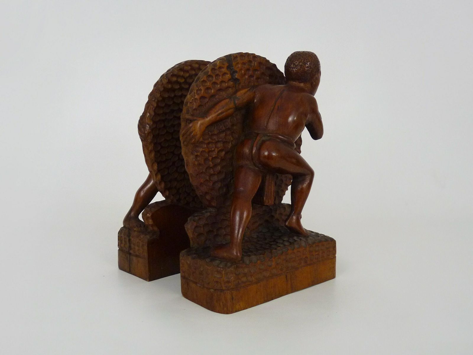 photo furniture Pair Of Africanist Rosewood Bookends, Art Deco By B Ralisam