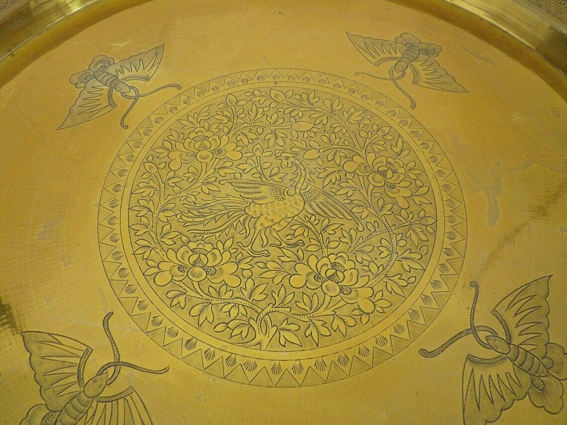 Groot Aziatisch dienblad (Laos of China) in verguld brons. photo Woonaccessoires