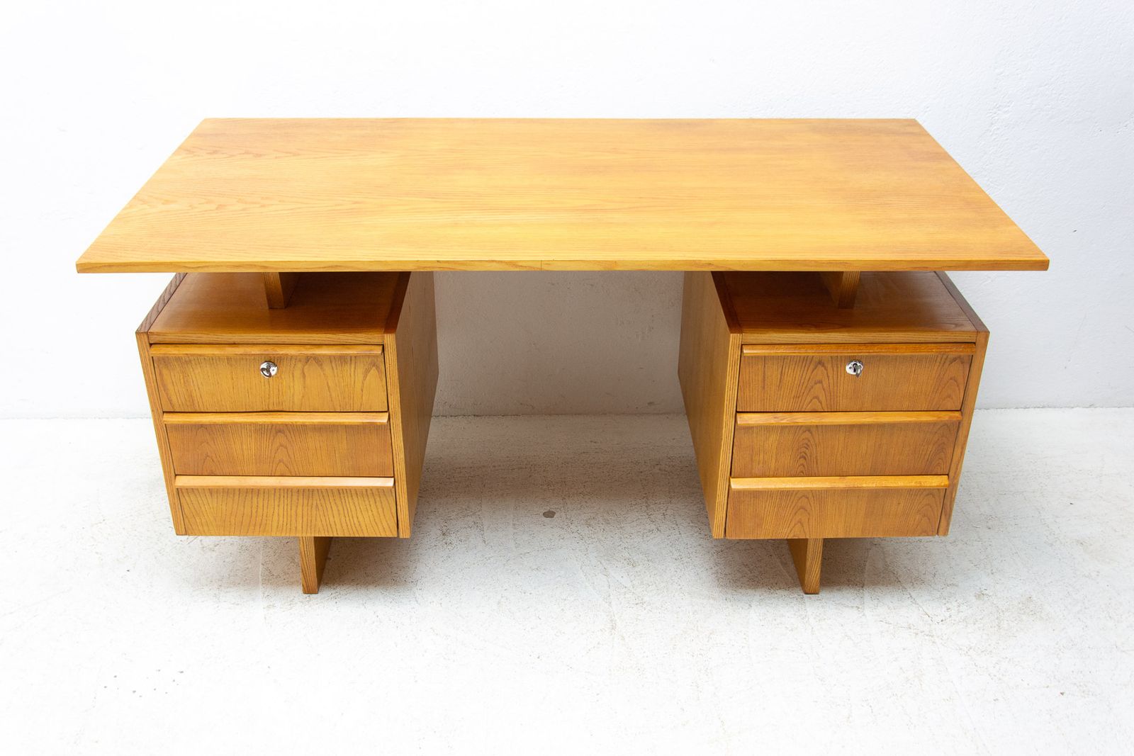 1185.0 Mid Century Beechwood Writing Desk, 1970´S, Czechoslovakia photo