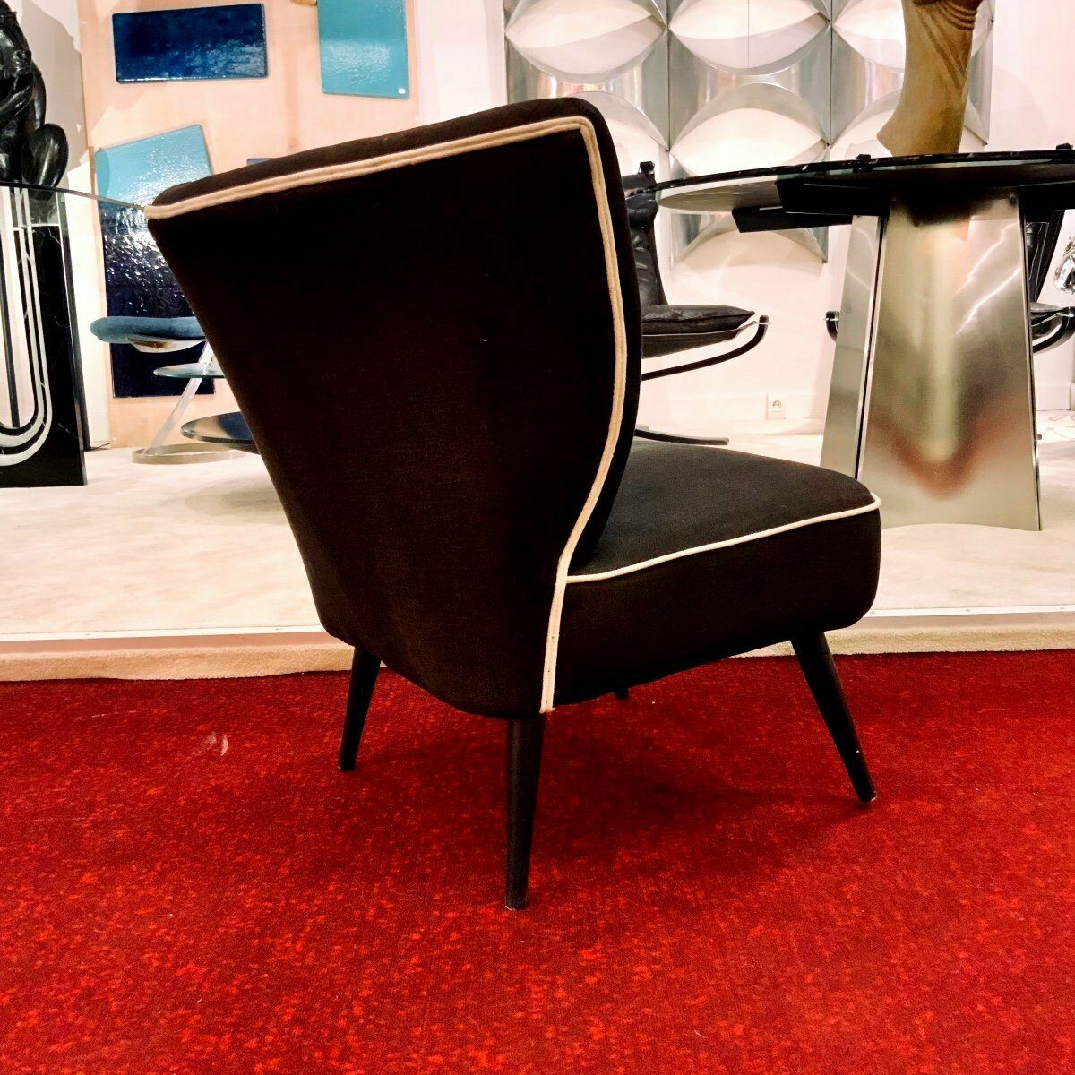 photo furniture Scandinavian Design Cocktail Fireside Chair 1950
